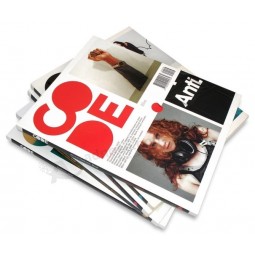 طباعة أوفست الألوان الكاملة مجلة مخصصة طباعة كتاب الطباعة