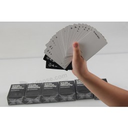 بطاقات ضد الإنسانية ورقة لعب الورق