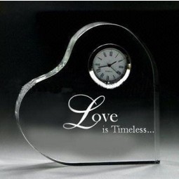 شكل قلب الزجاج الكريستال جائزة الكأس مع ساعة الجملة