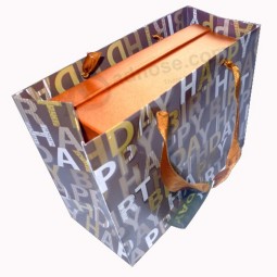 مخصص كيس ورقي هدية حقيبة مع الشعار