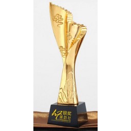 الصين مانوفاتورر كأس الكريستال جائزة الكأس نموذج الإبداعية المعادن الكأس